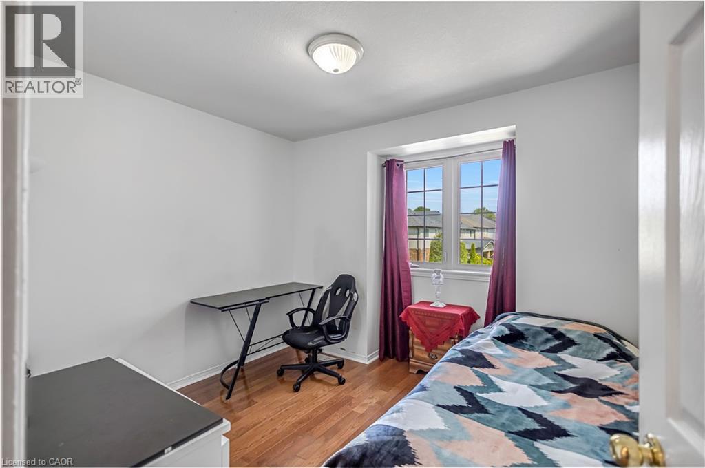 16 Jessica Street, Hamilton, Ontario