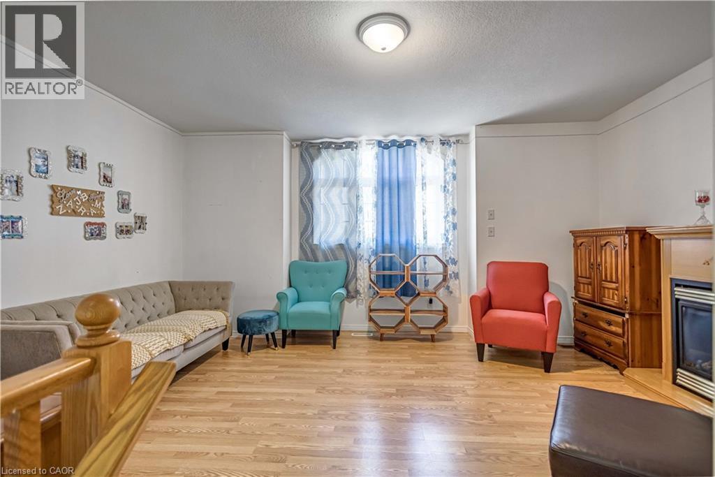 16 Jessica Street, Hamilton, Ontario