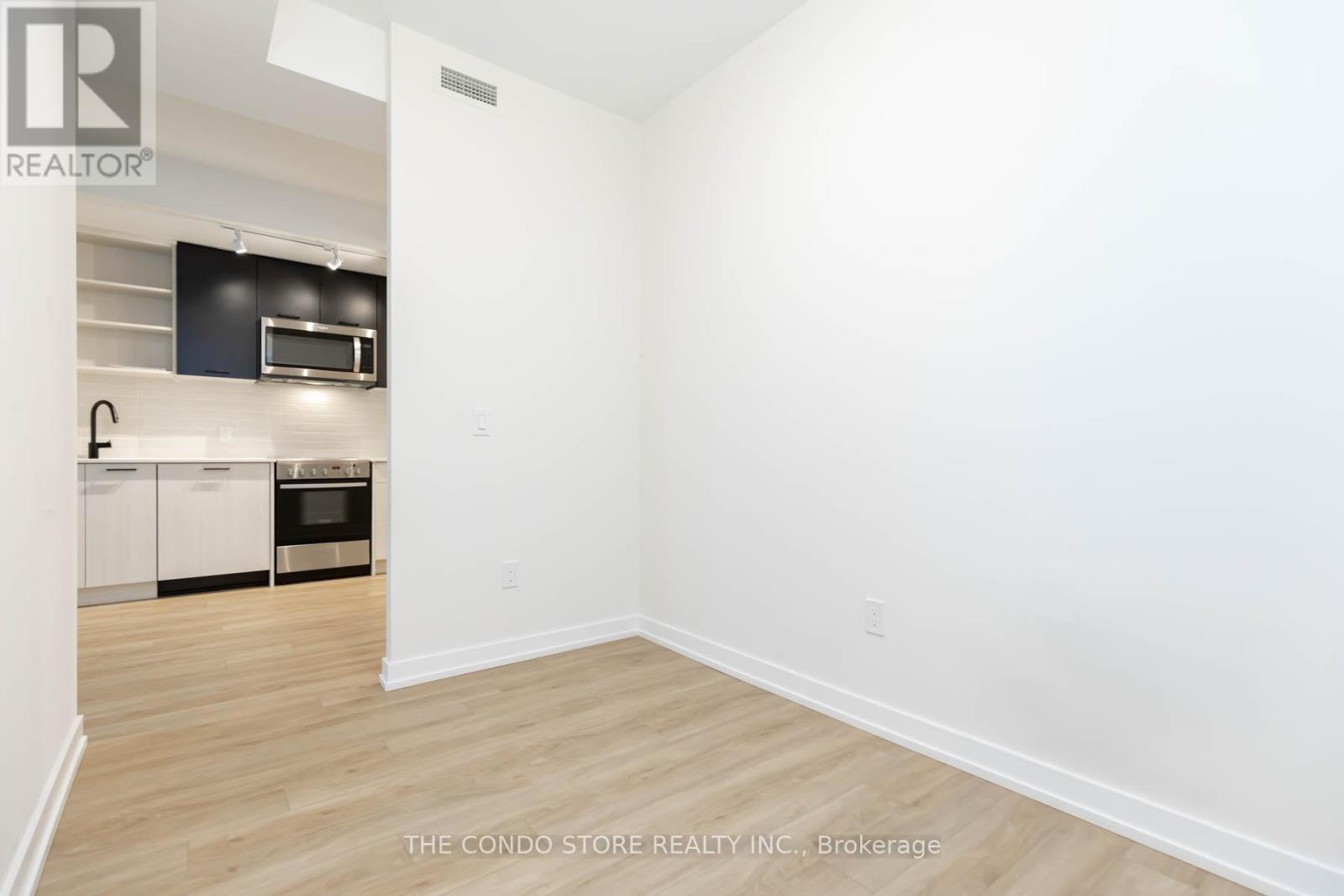 524 - 2300 St. Clair Avenue W, Toronto (junction Area), Ontario