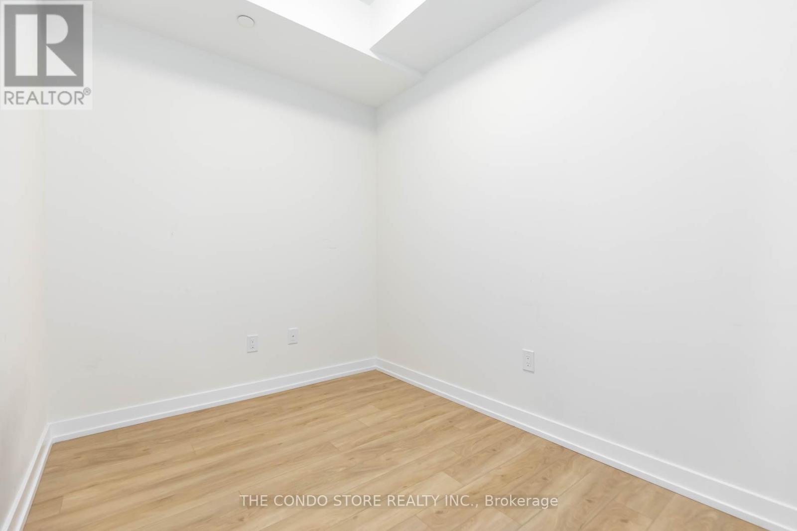 524 - 2300 St. Clair Avenue W, Toronto (junction Area), Ontario