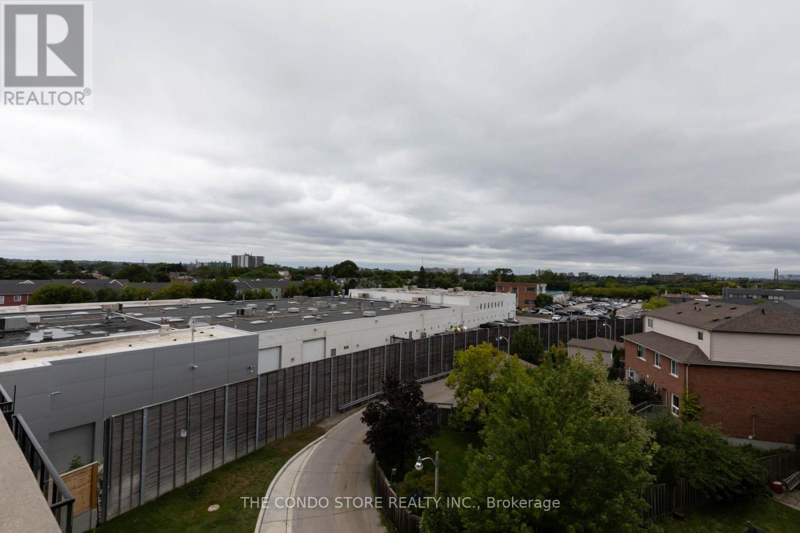 524 - 2300 St. Clair Avenue W, Toronto (junction Area), Ontario