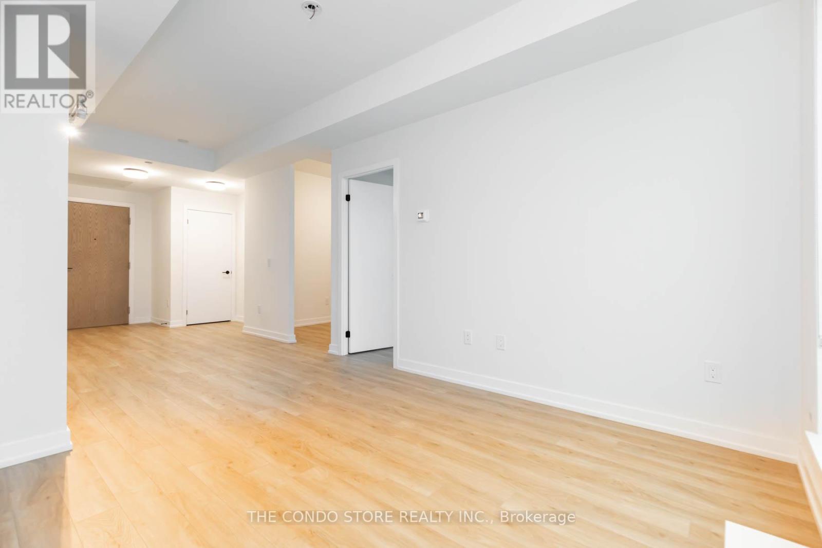 524 - 2300 St. Clair Avenue W, Toronto (junction Area), Ontario