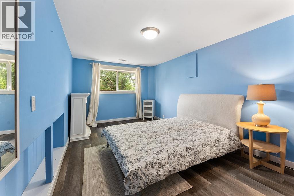 4225 John Street, Vancouver, British Columbia