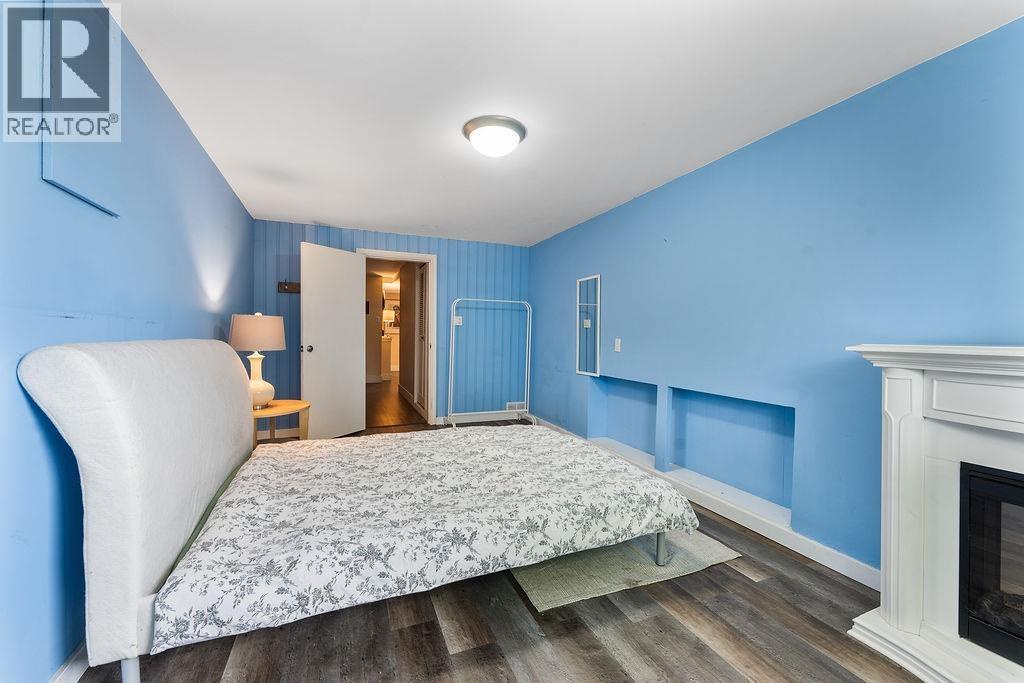 4225 John Street, Vancouver, British Columbia