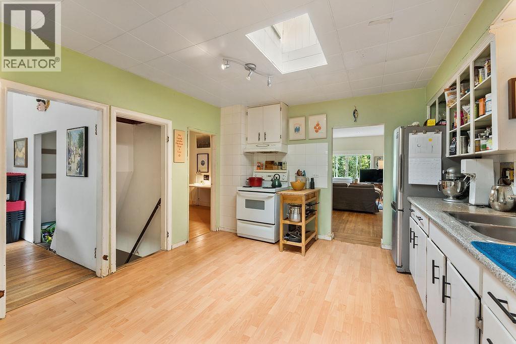 4225 John Street, Vancouver, British Columbia