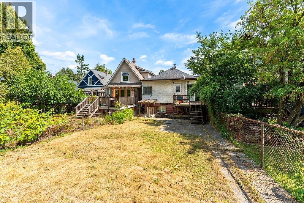 4225 John Street, Vancouver, British Columbia