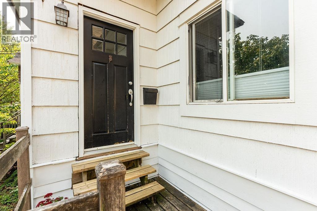 4225 John Street, Vancouver, British Columbia