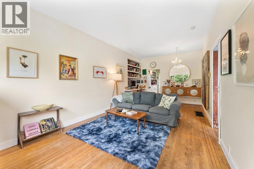 4225 John Street, Vancouver, British Columbia