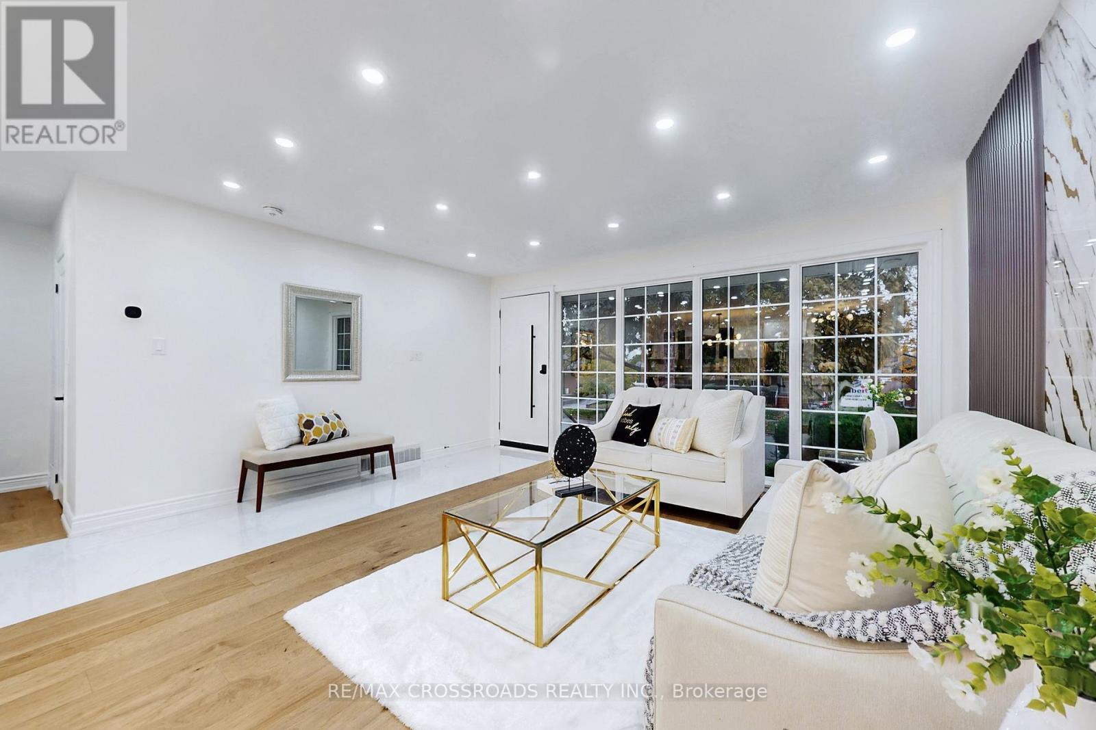 60 Droxford Avenue, Toronto (wexford-maryvale), Ontario