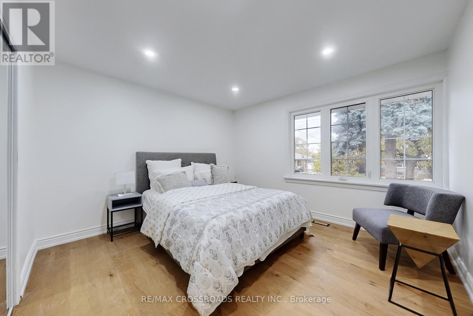 60 Droxford Avenue, Toronto (wexford-maryvale), Ontario