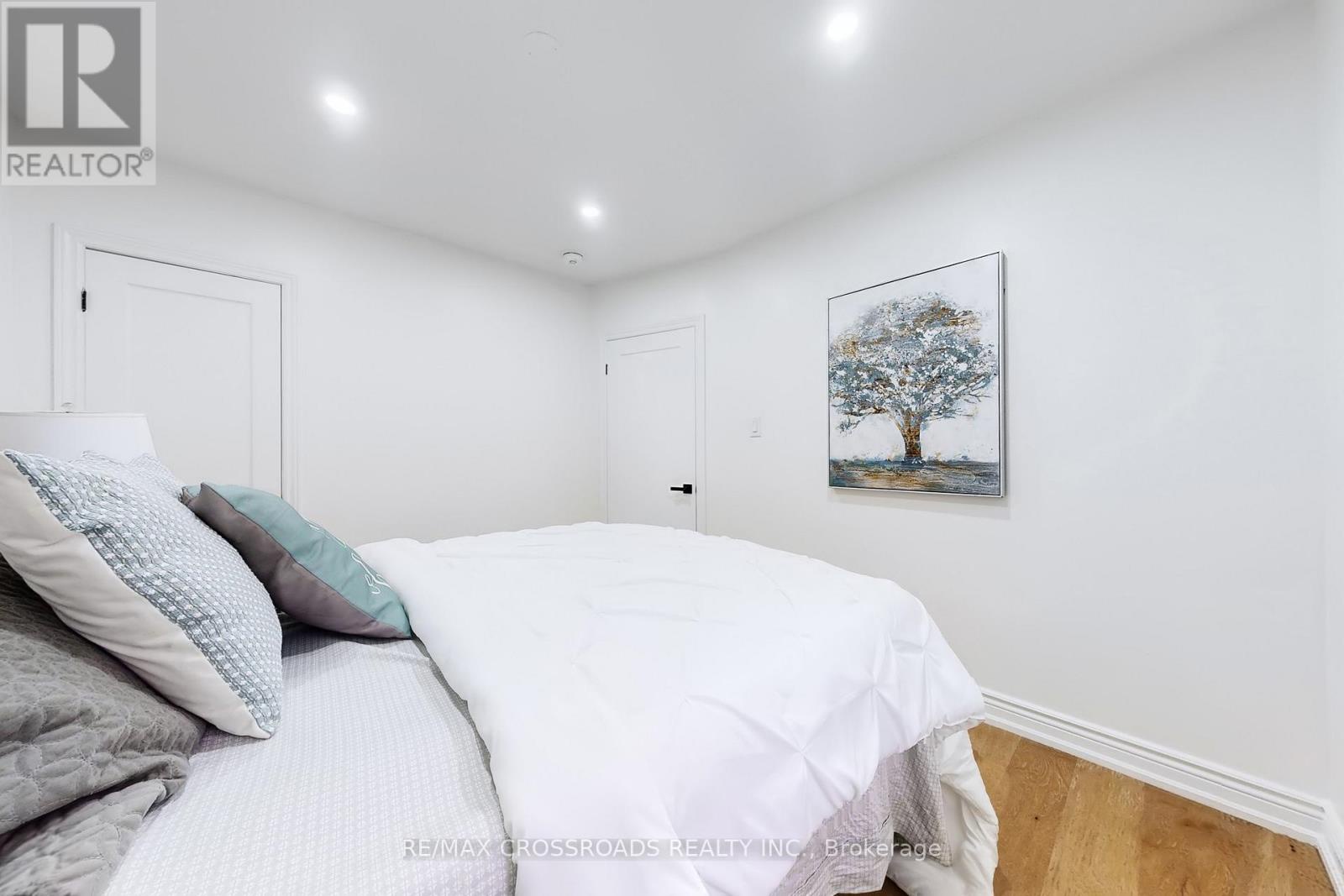 60 Droxford Avenue, Toronto (wexford-maryvale), Ontario