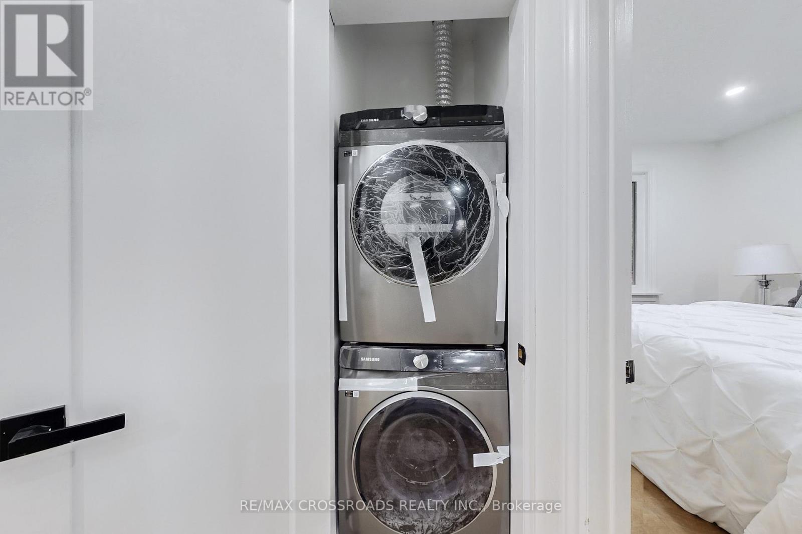 60 Droxford Avenue, Toronto (wexford-maryvale), Ontario