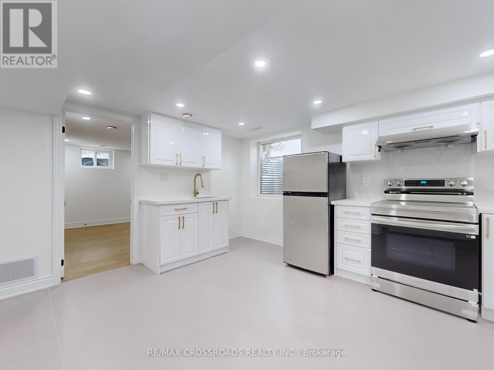 60 Droxford Avenue, Toronto (wexford-maryvale), Ontario