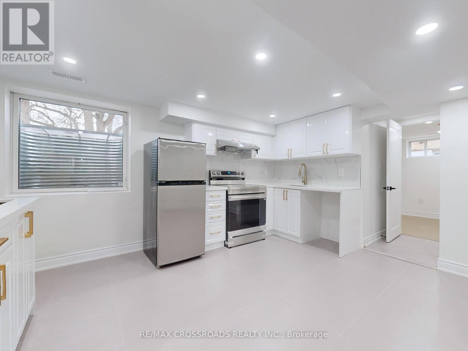 60 Droxford Avenue, Toronto (wexford-maryvale), Ontario