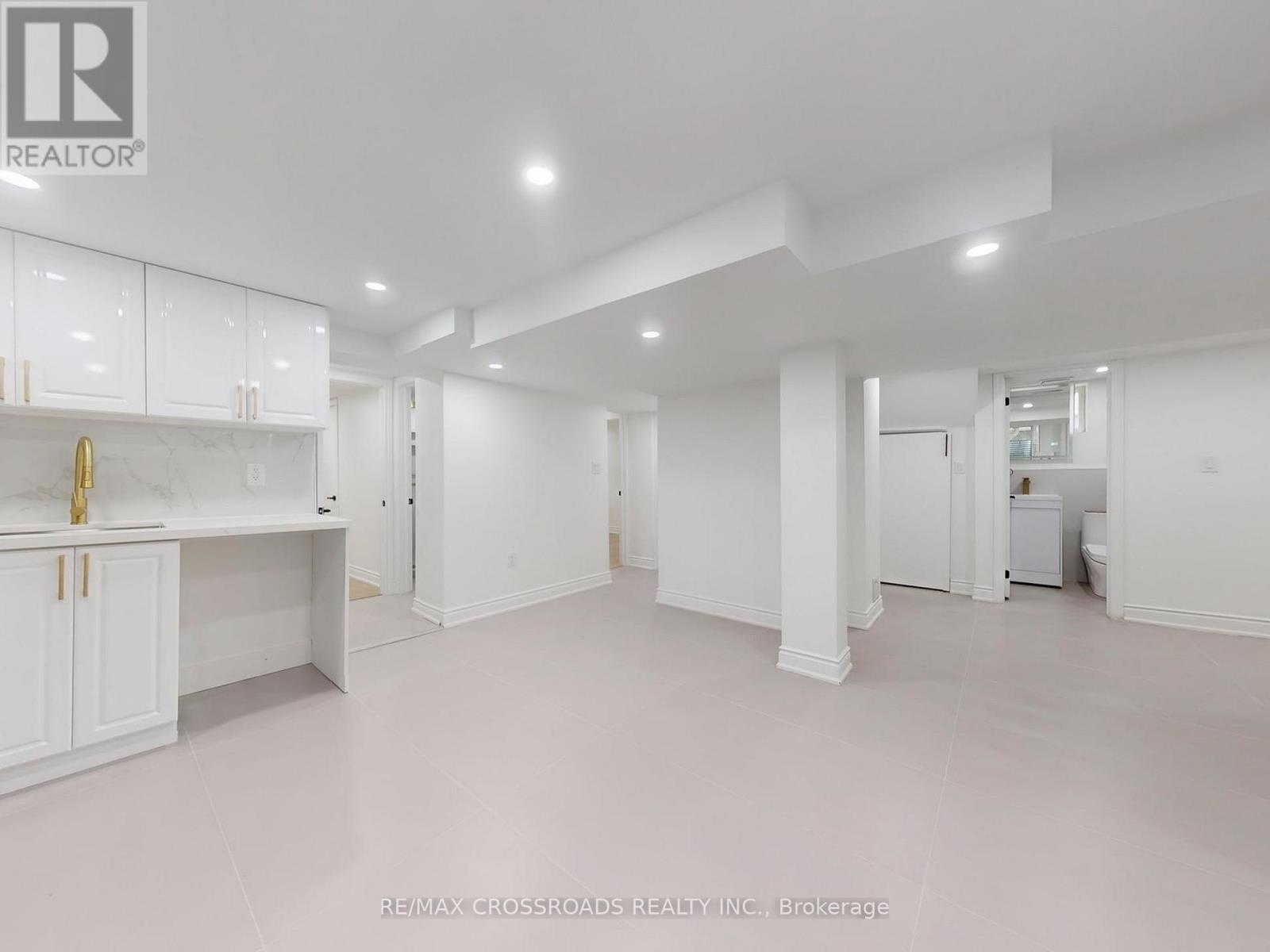 60 Droxford Avenue, Toronto (wexford-maryvale), Ontario