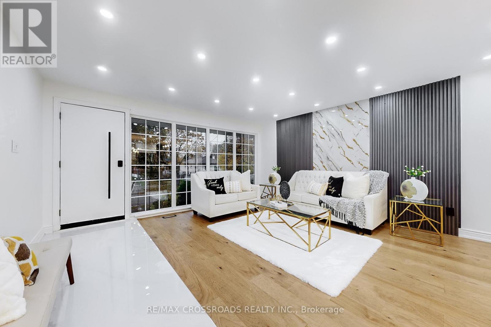 60 Droxford Avenue, Toronto (wexford-maryvale), Ontario