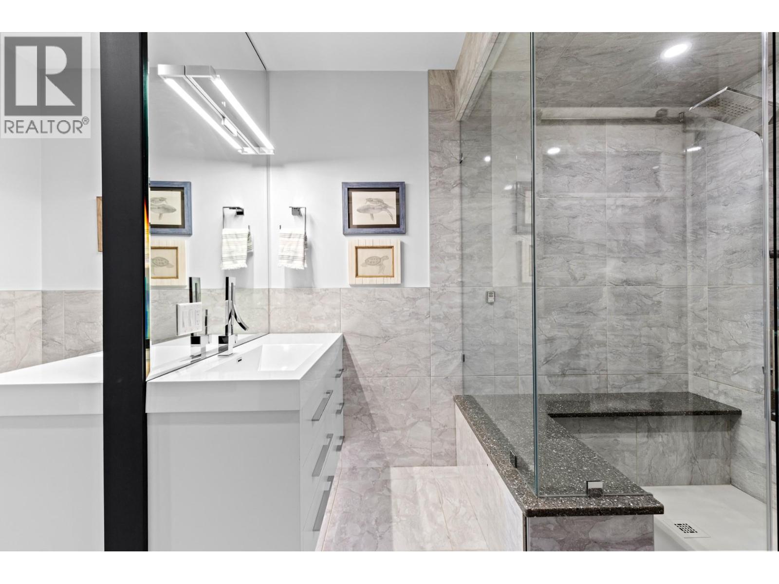 3888 Gallaghers Pinnacle Way Unit# 17, Kelowna, British Columbia