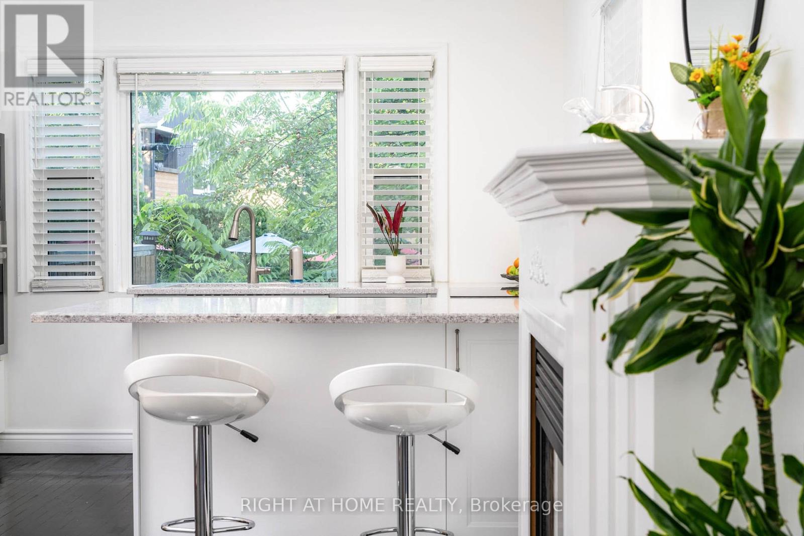 105 Glenridge Avenue, St. Catharines (old Glenridge), Ontario