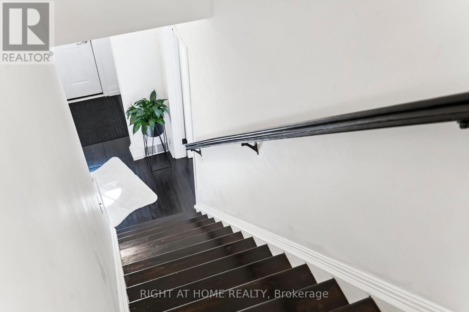 105 Glenridge Avenue, St. Catharines (old Glenridge), Ontario