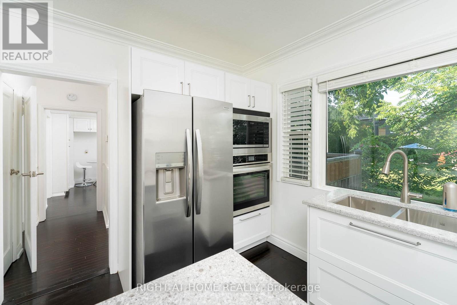 105 Glenridge Avenue, St. Catharines (old Glenridge), Ontario