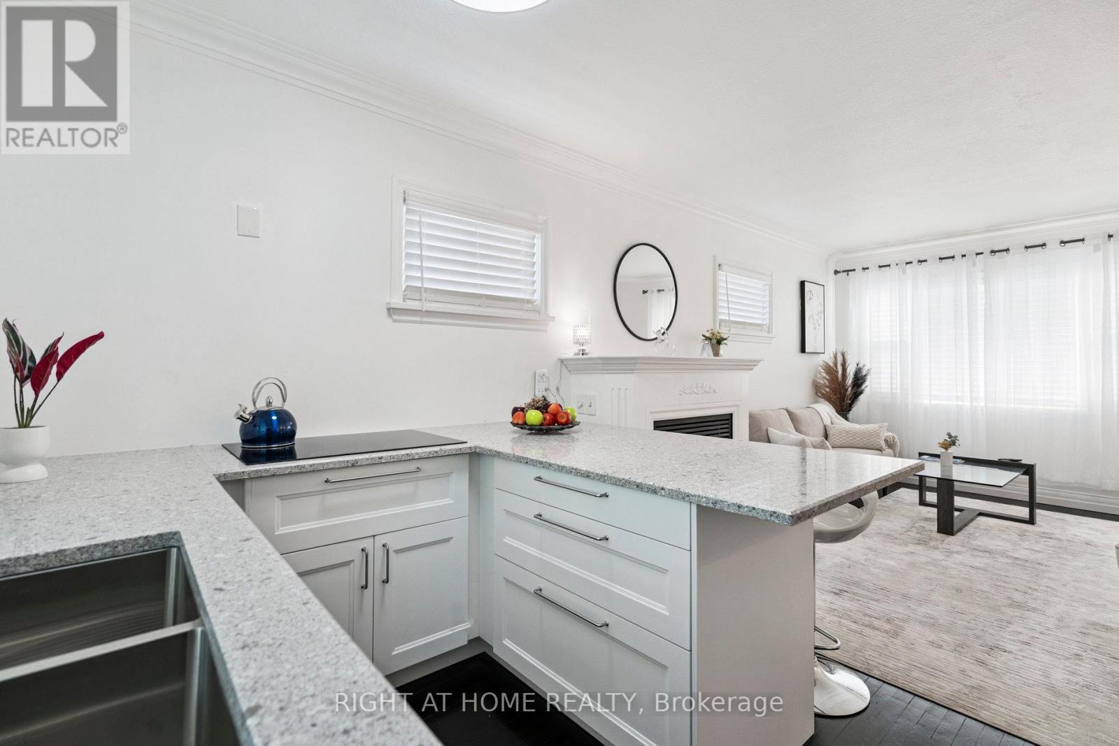 105 Glenridge Avenue, St. Catharines (old Glenridge), Ontario