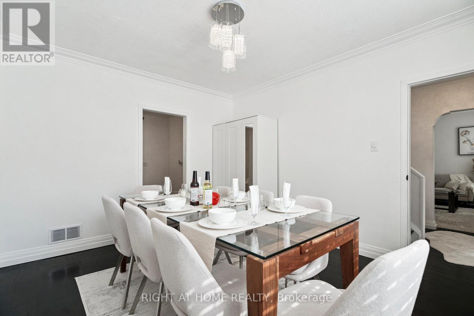 105 Glenridge Avenue, St. Catharines (old Glenridge), Ontario