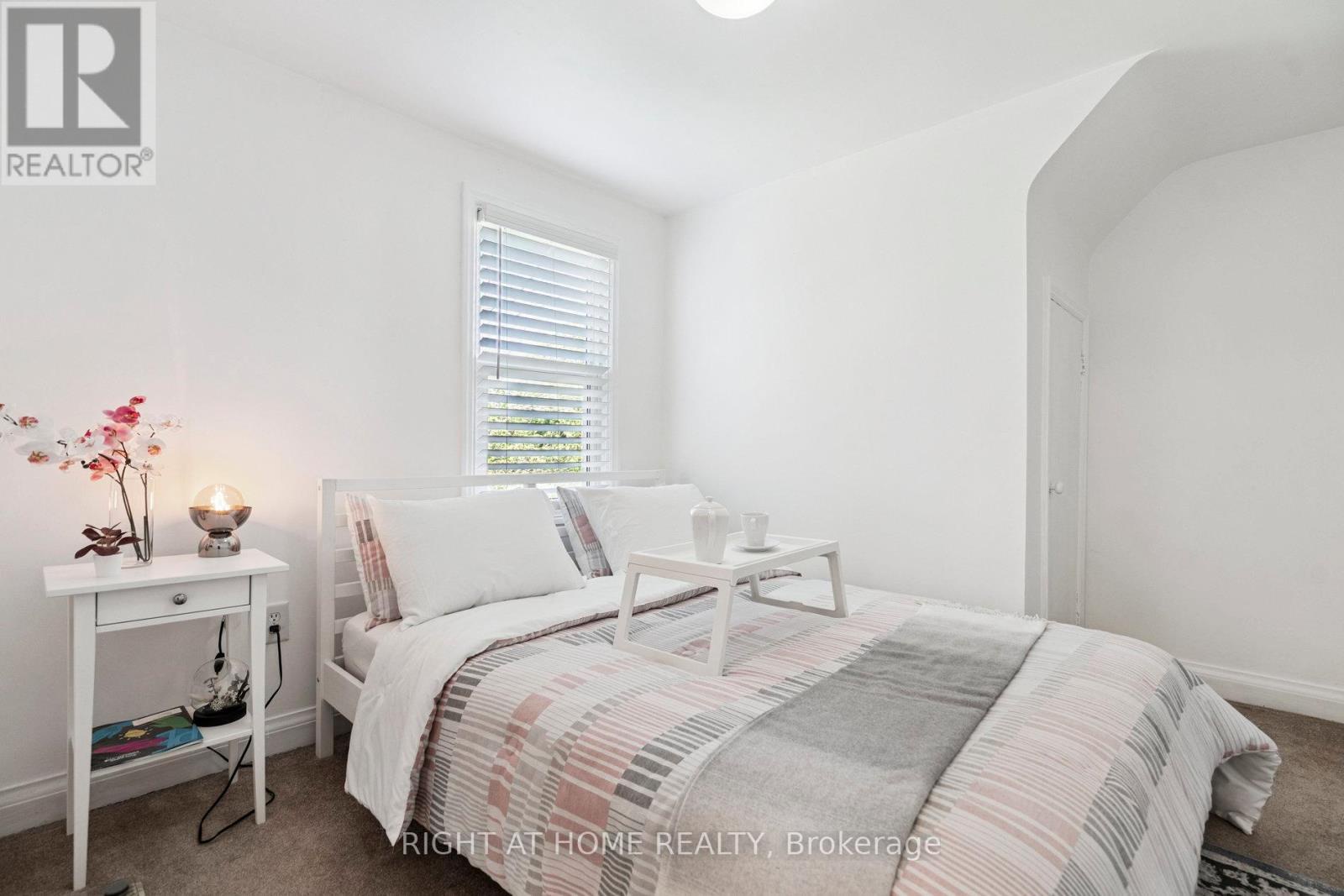 105 Glenridge Avenue, St. Catharines (old Glenridge), Ontario