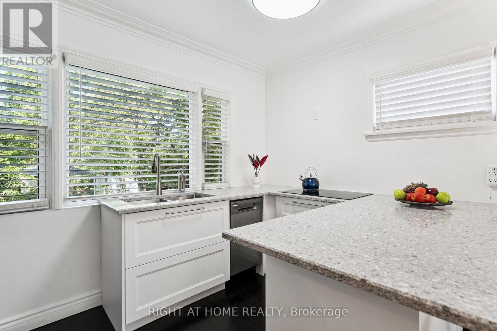 105 Glenridge Avenue, St. Catharines (old Glenridge), Ontario