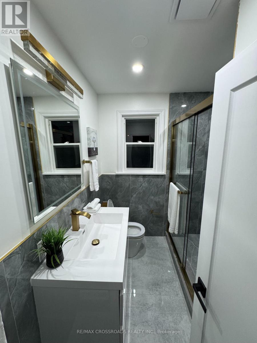 60 Droxford Avenue, Toronto (wexford-maryvale), Ontario