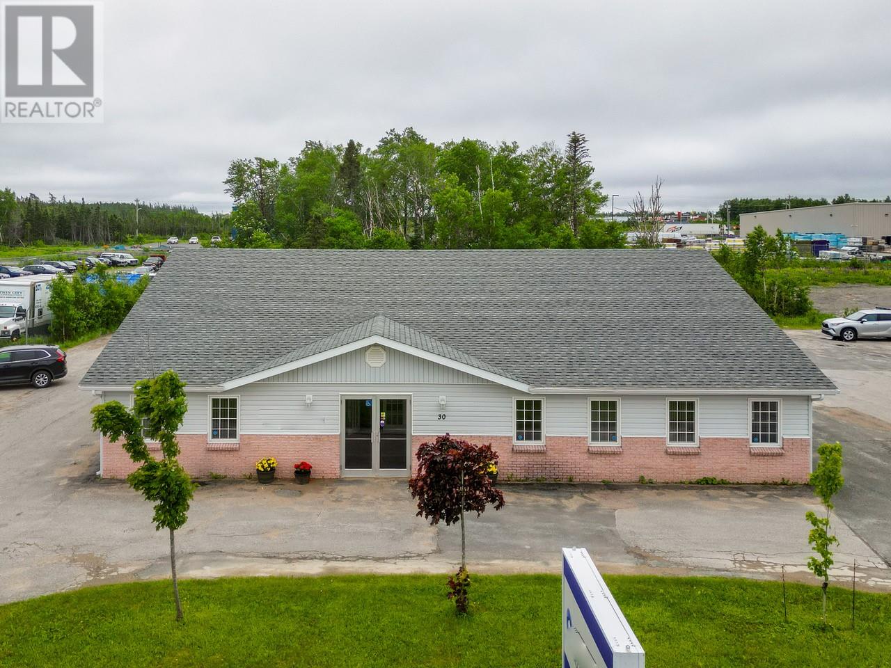 30 Roe Avenue, Gander, Newfoundland And Labrador