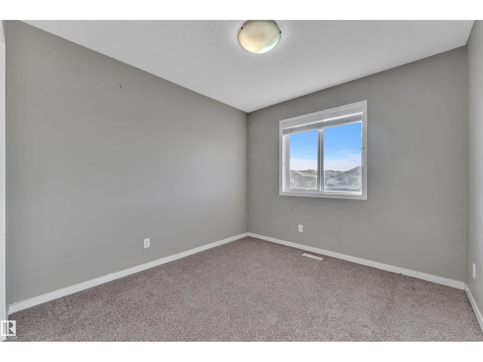 5239 20 Av Sw, Edmonton, Alberta