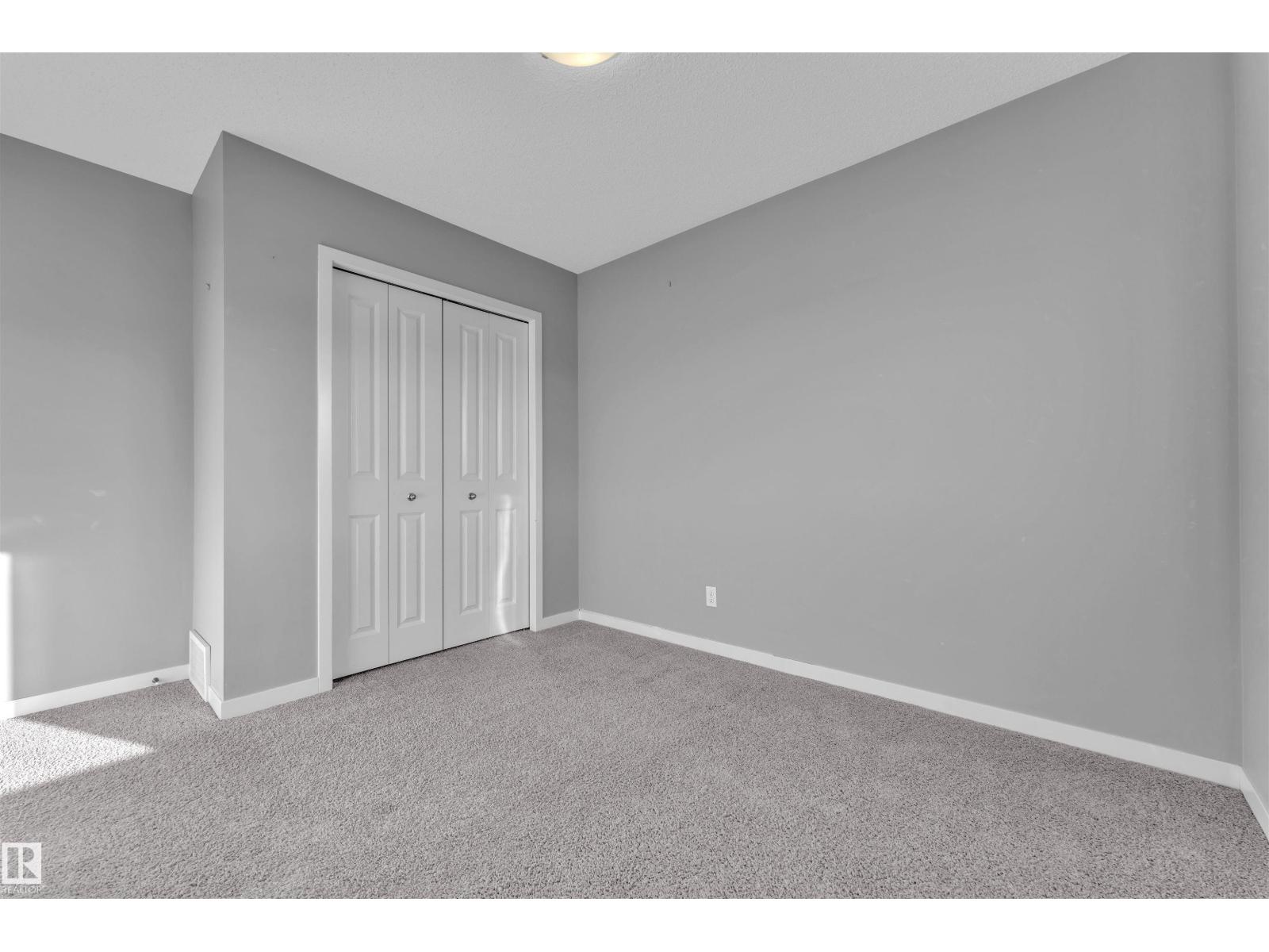 5239 20 Av Sw, Edmonton, Alberta