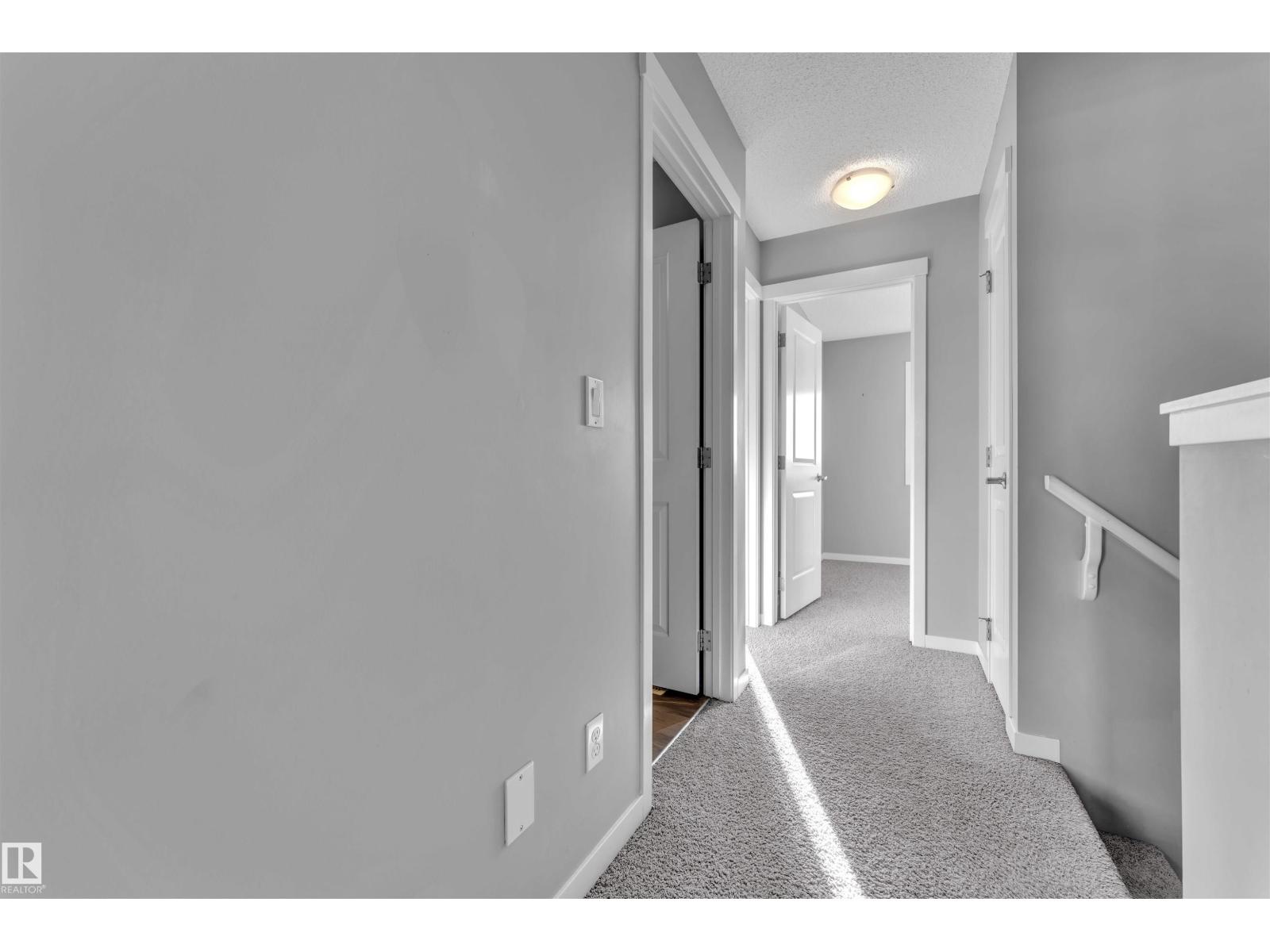 5239 20 Av Sw, Edmonton, Alberta