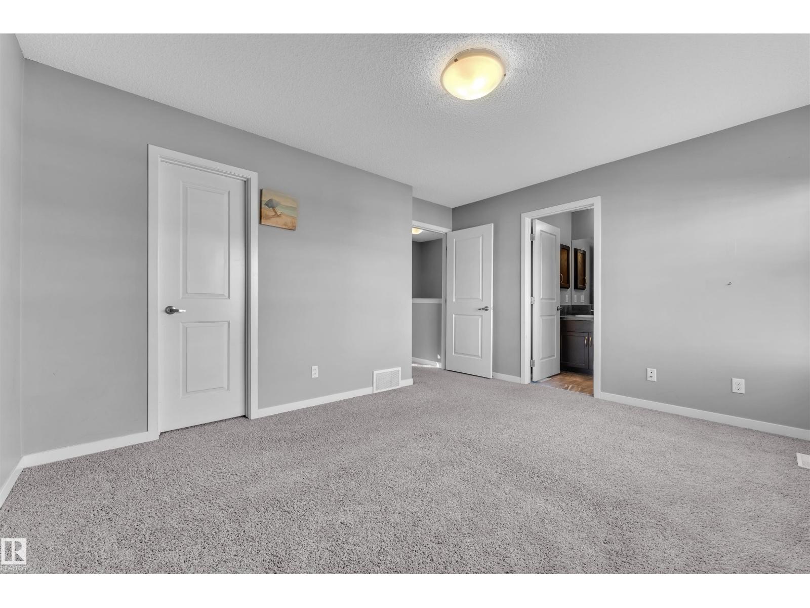 5239 20 Av Sw, Edmonton, Alberta