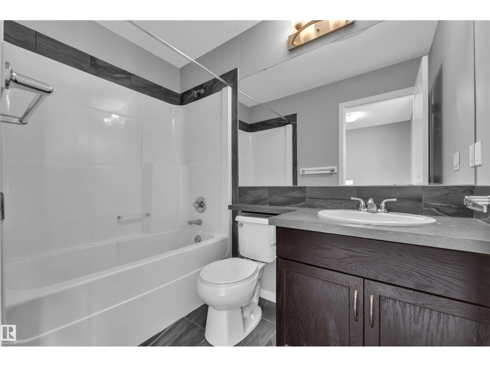 5239 20 Av Sw, Edmonton, Alberta