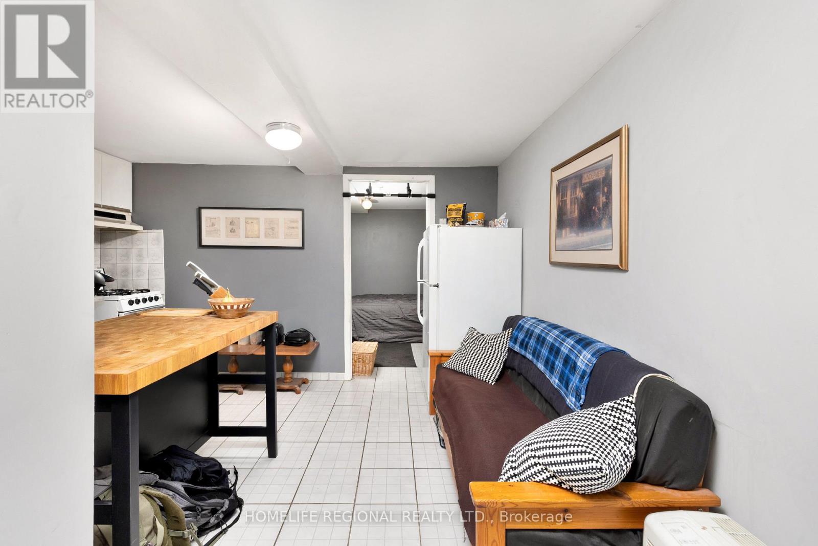 200 Roxton Road, Toronto (trinity-bellwoods), Ontario