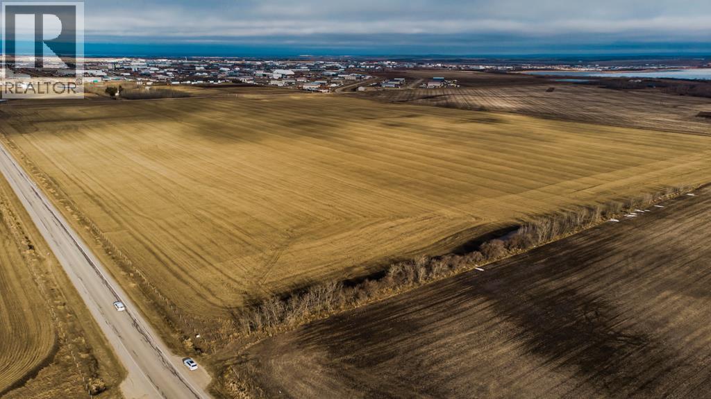 9300 69 Avenue, Clairmont, Alberta