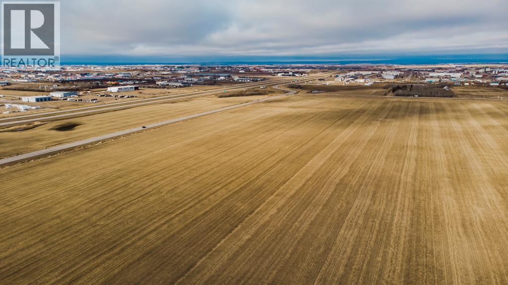 9300 69 Avenue, Clairmont, Alberta