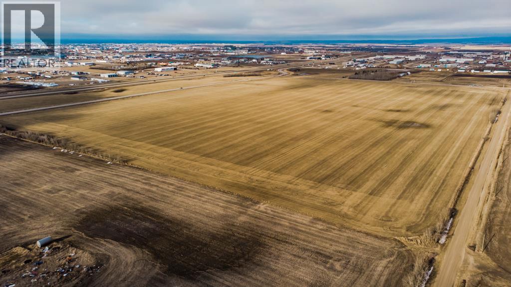 9300 69 Avenue, Clairmont, Alberta