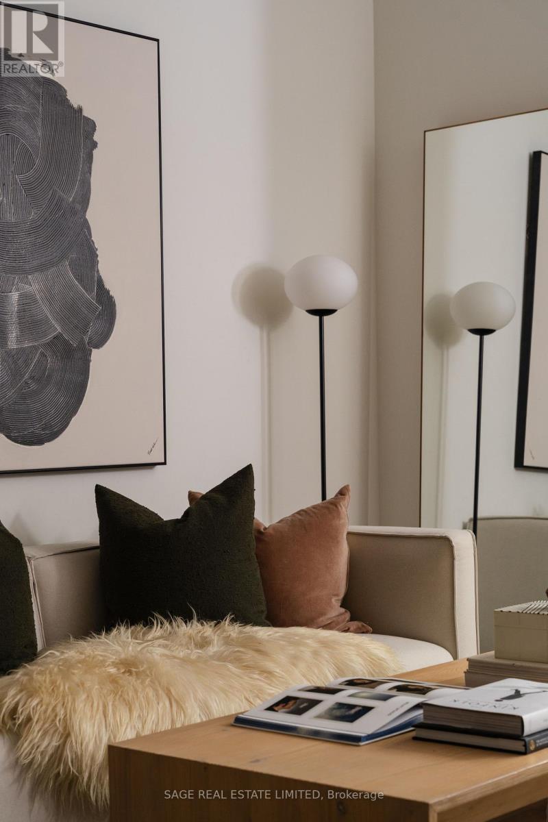 110b Palmerston Avenue, Toronto (trinity-bellwoods), Ontario