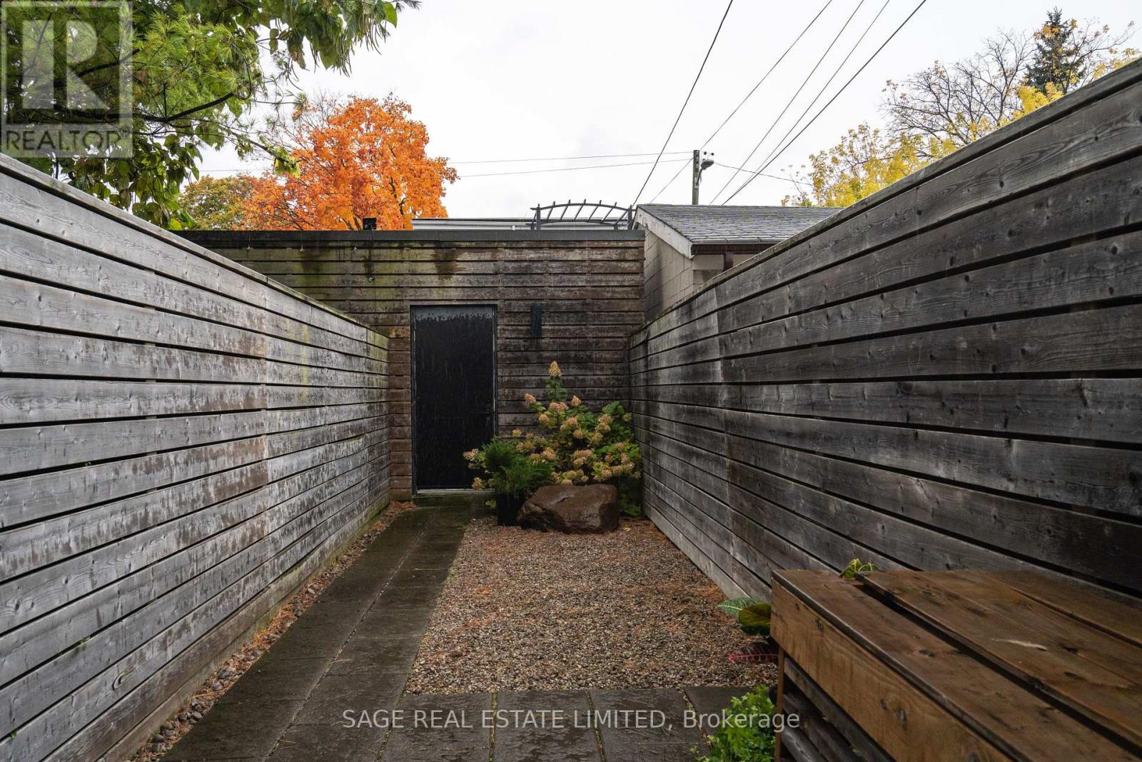 110b Palmerston Avenue, Toronto (trinity-bellwoods), Ontario