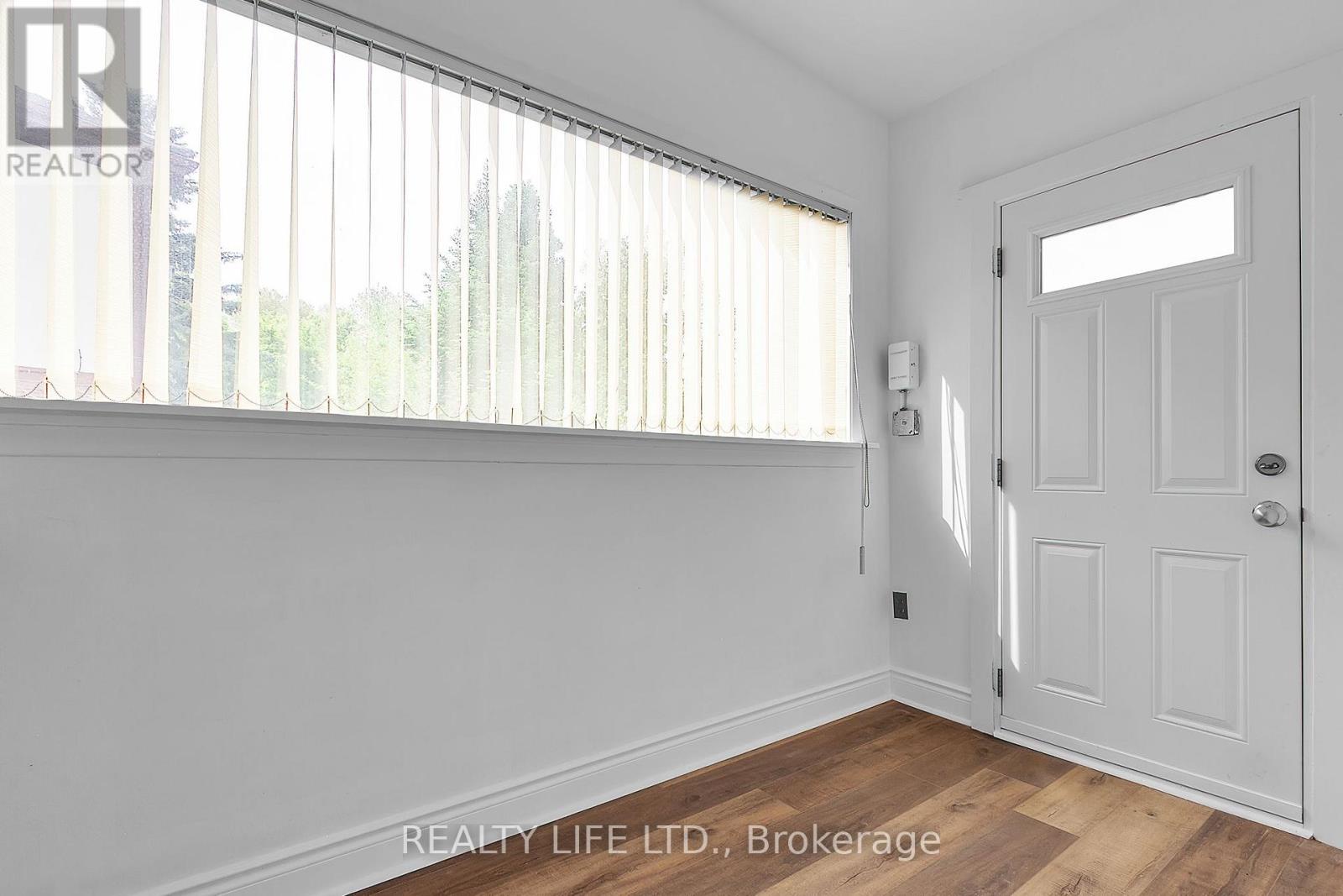 48 Bonnyview Drive, Toronto (stonegate-queensway), Ontario