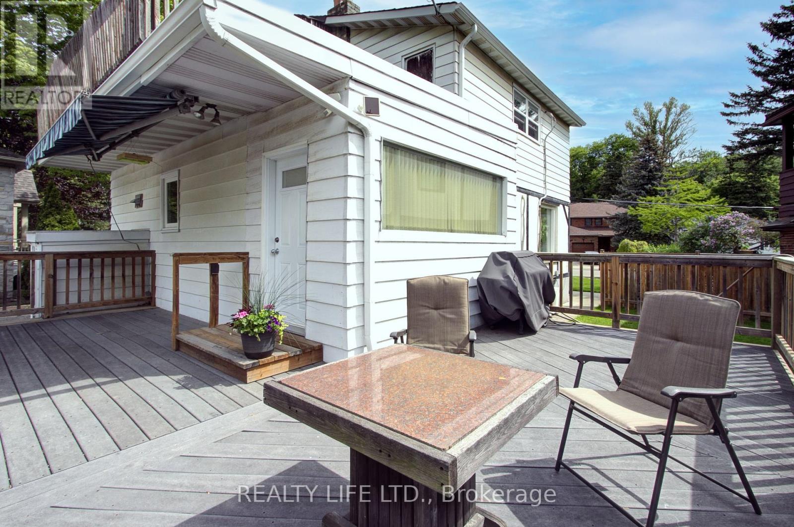 48 Bonnyview Drive, Toronto (stonegate-queensway), Ontario