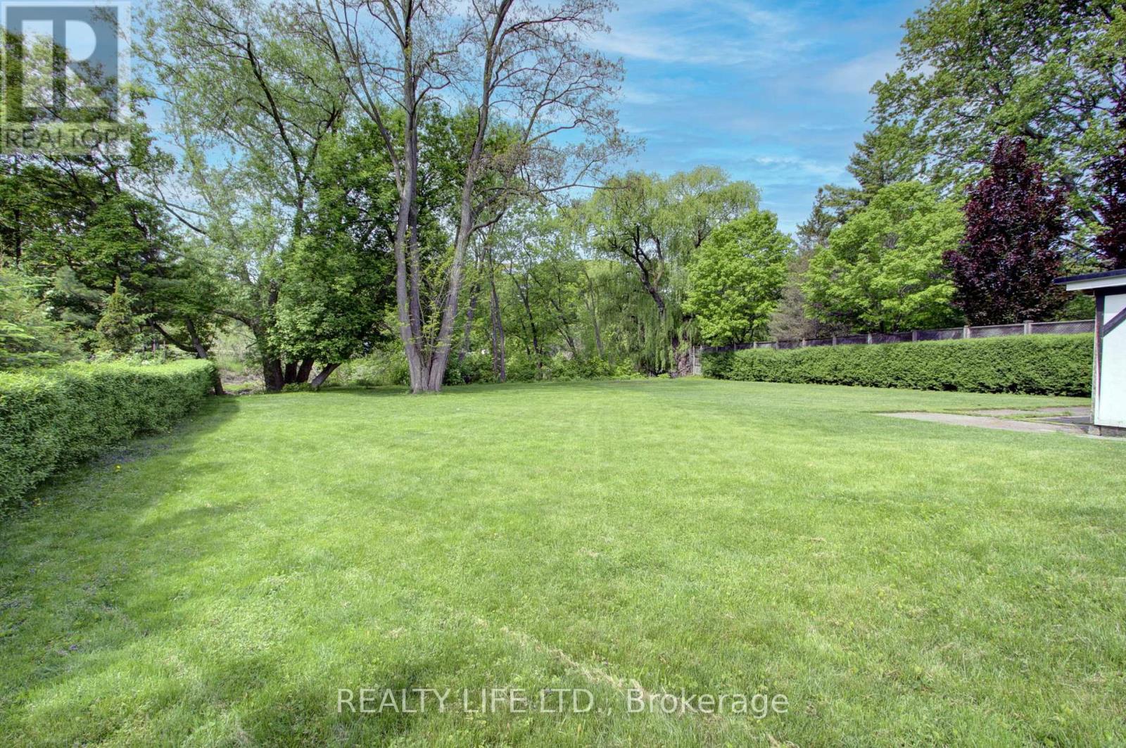 48 Bonnyview Drive, Toronto (stonegate-queensway), Ontario