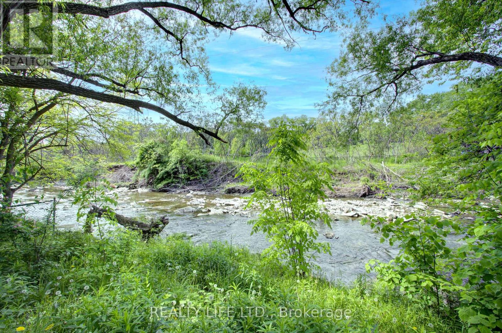 48 Bonnyview Drive, Toronto (stonegate-queensway), Ontario