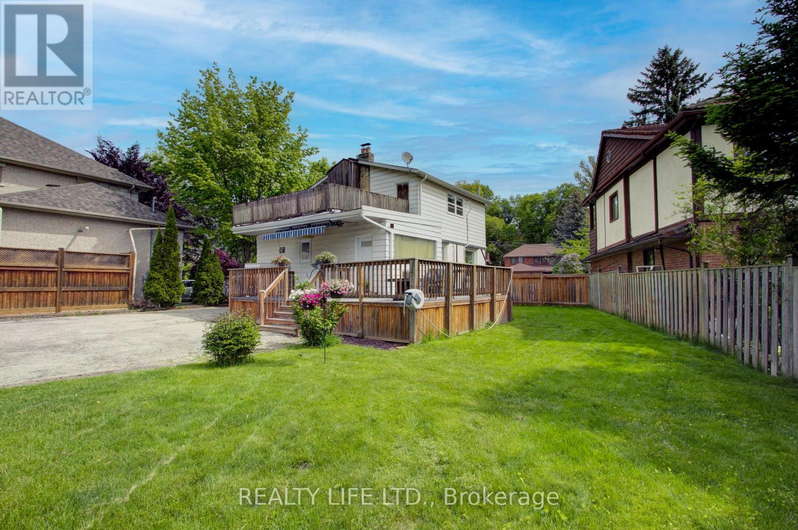 48 Bonnyview Drive, Toronto (stonegate-queensway), Ontario
