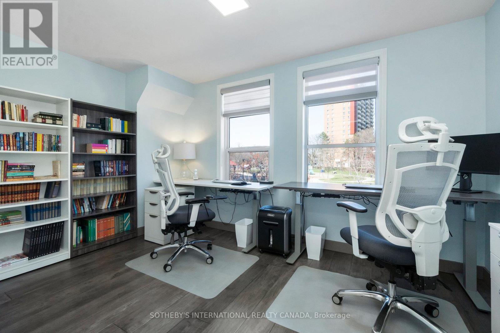 30 Michael Power Place, Toronto (islington-city Centre West), Ontario