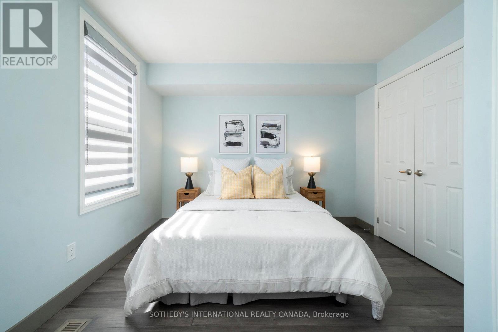 30 Michael Power Place, Toronto (islington-city Centre West), Ontario