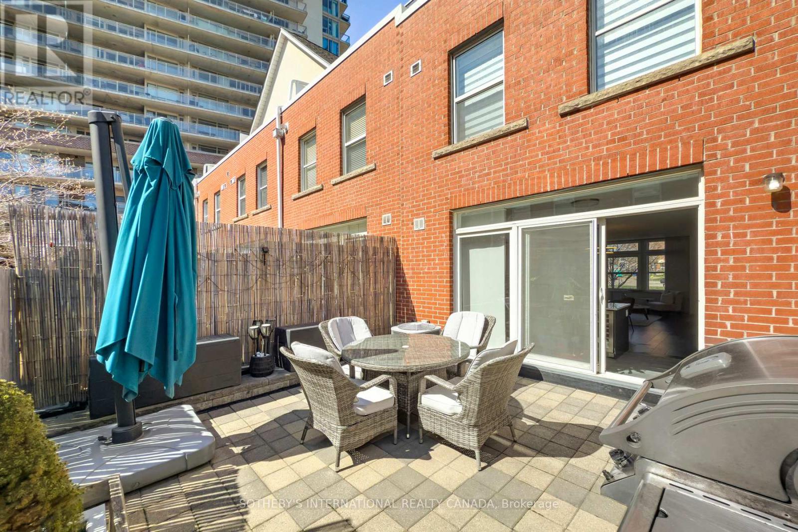 30 Michael Power Place, Toronto (islington-city Centre West), Ontario