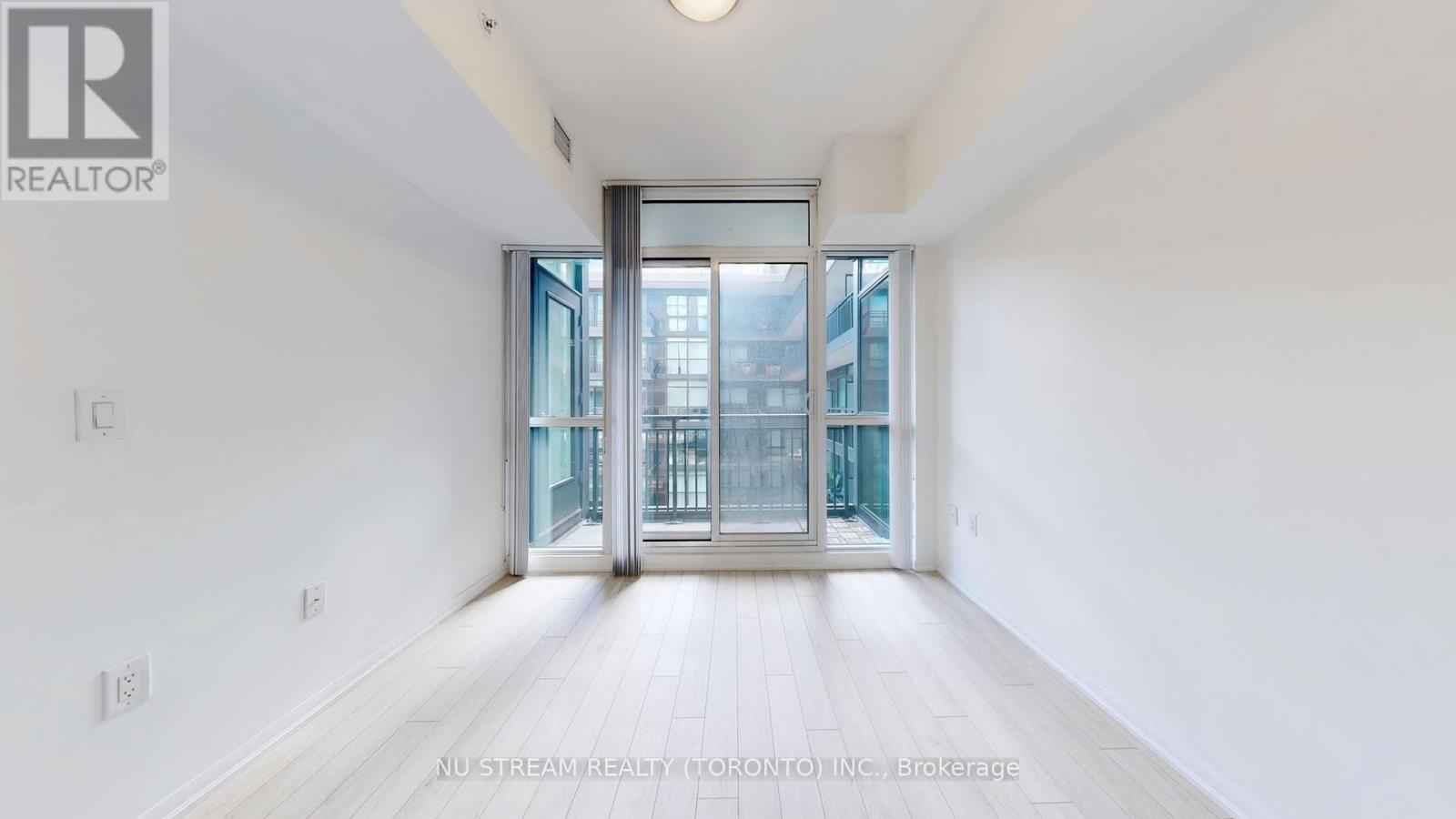 613 - 3091 Dufferin Street, Toronto (yorkdale-glen Park), Ontario